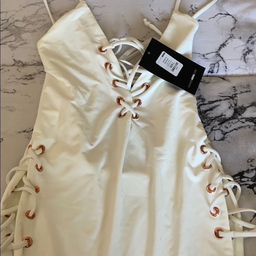 Never worn 1pc swim